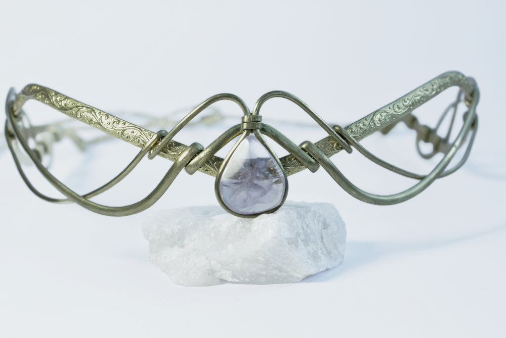 Aura -tiara ametistilla by Natural vibrations jewelry
