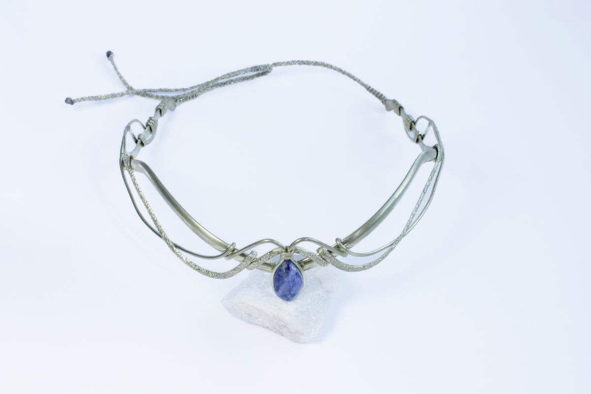 Aura -tiara sodaliitilla by Natural vibrations jewelry