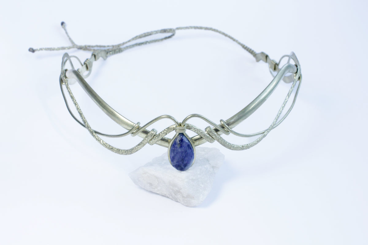 Aura -tiara sodaliitilla by Natural vibrations jewelry