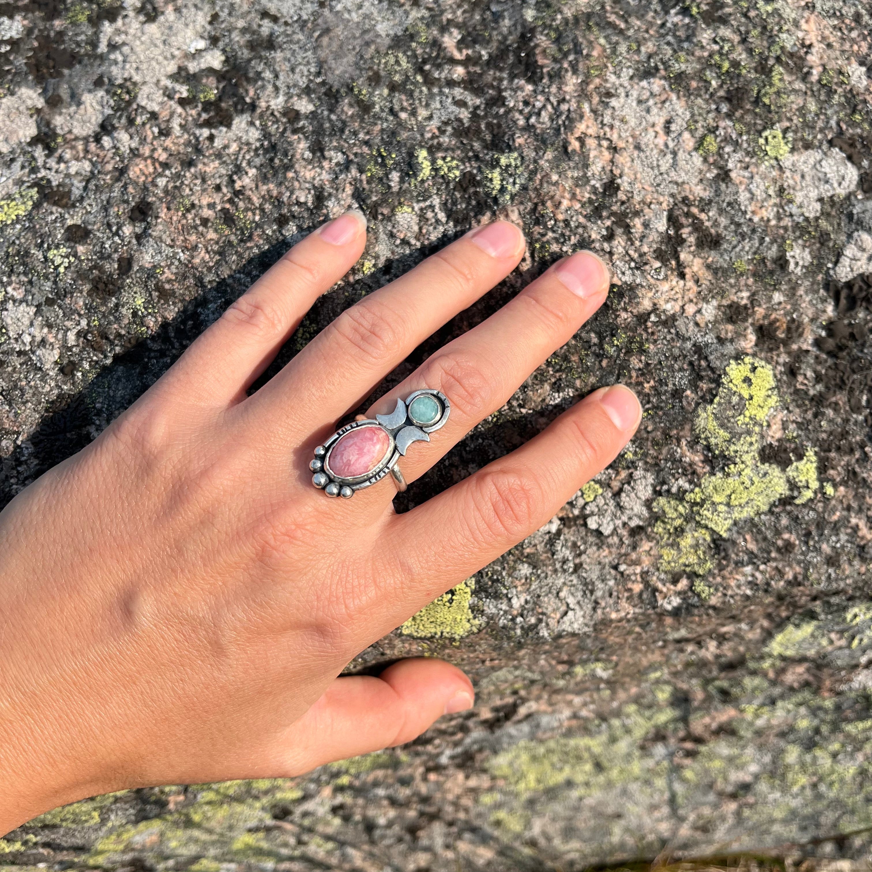 Luna hopeasormus larimar, rodokrosiitti