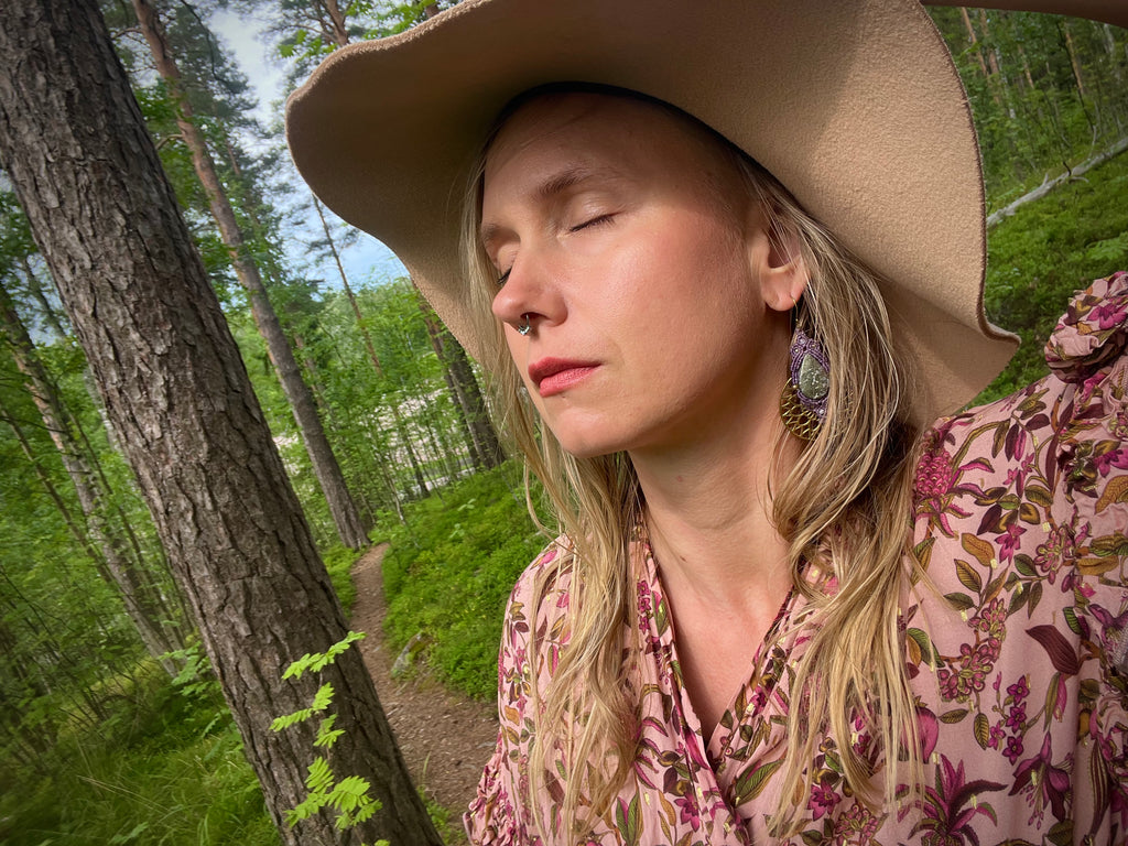 Diosa kalkopyriittikorvikset